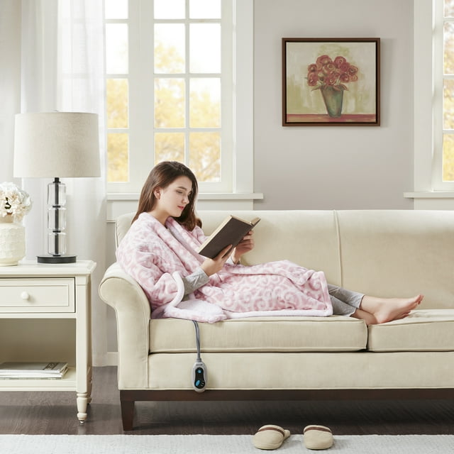 "Beautyrest Heated Snuggle Wrap Soft Sherpa Fleece Electric Throw