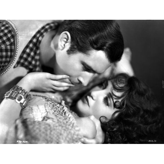 Bebe Daniels Resisting on a Man Trying to Kiss Her in White Dress Photo Print (8 x 10)