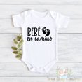 thumbnail image 1 of Bebe En Camino , Anuncio De Embarazo, Hola Abuelos, Sorpresa, Adivina Que, Primer Nieto, Pregnancy Reveal To Parents In Spanish Cute Baby Onesie, BABY BODYSUIT LAT 4424, 1 of 3