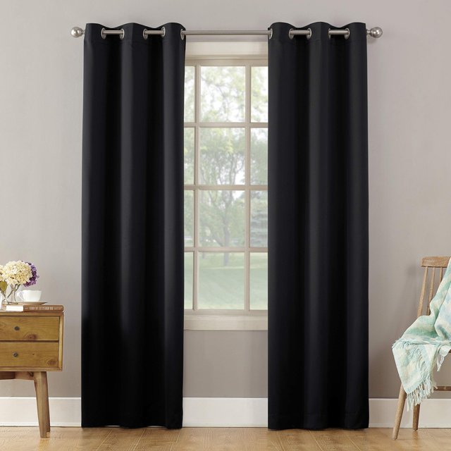Becca Energy Efficient Grommet Curtain Panel Black 40 x 84 Light