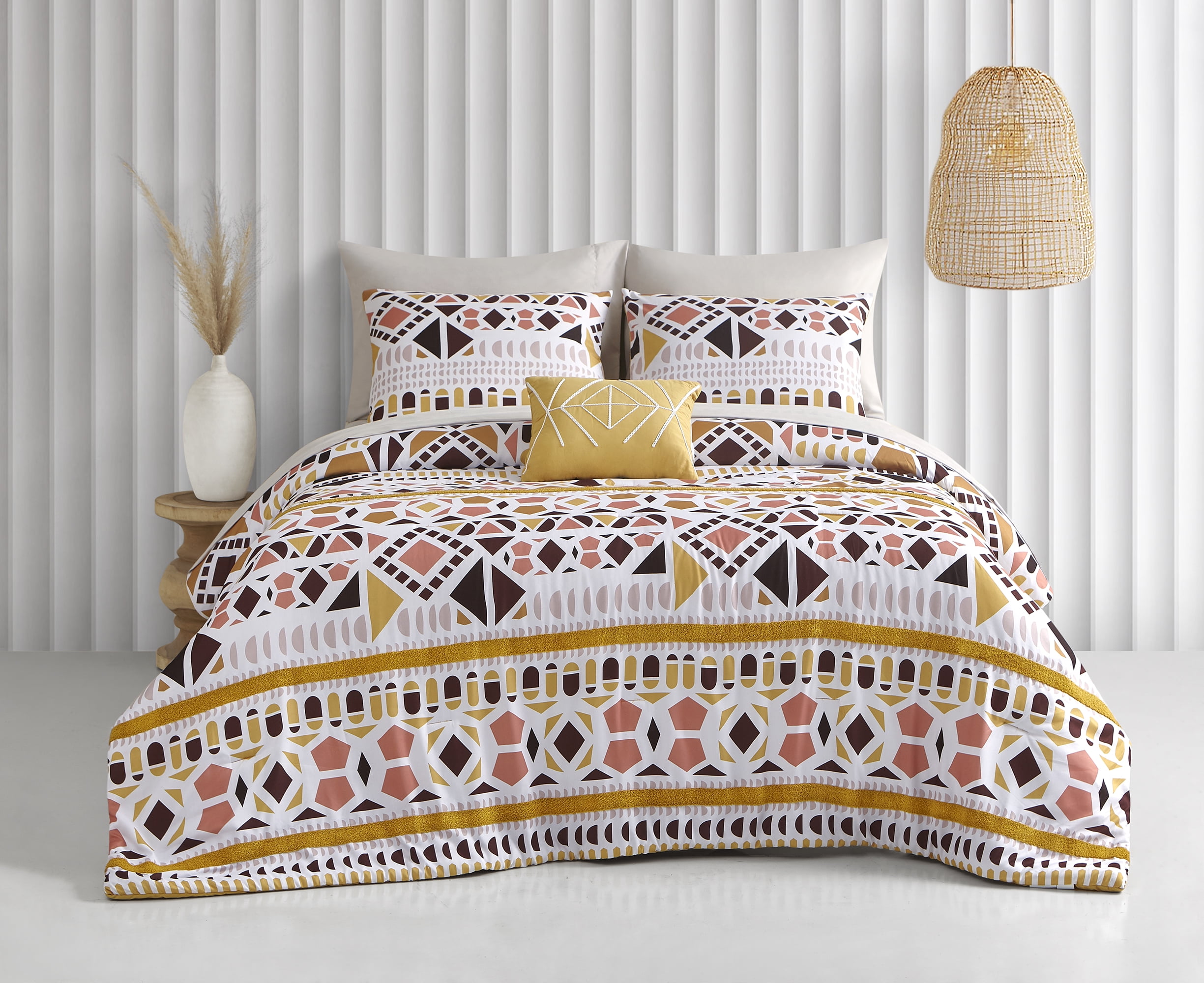 Beco Home Pink Mosaic 8 Piece Bed in a Bag, Queen