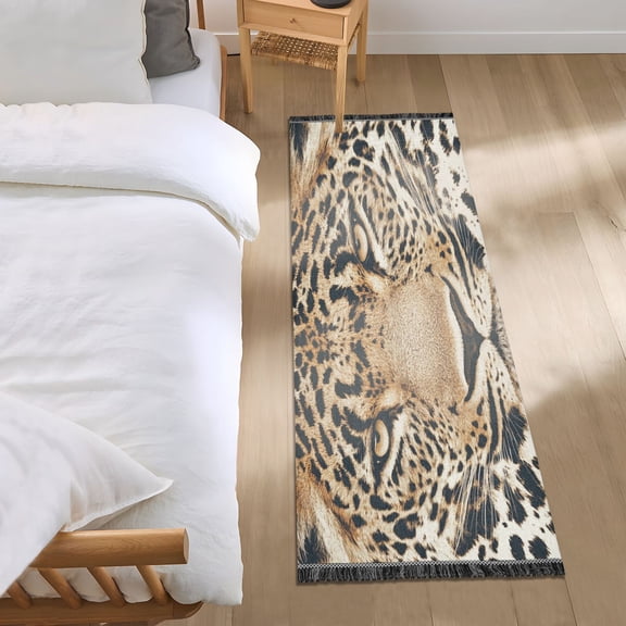 Bed Long Carpet Bed Rug 72x23.5In Indoor Non-Slip Durable Carpet Floor Mat Runner Rug Bedroom Hallway Carpet Machine Washable Cartoon Leopard Face