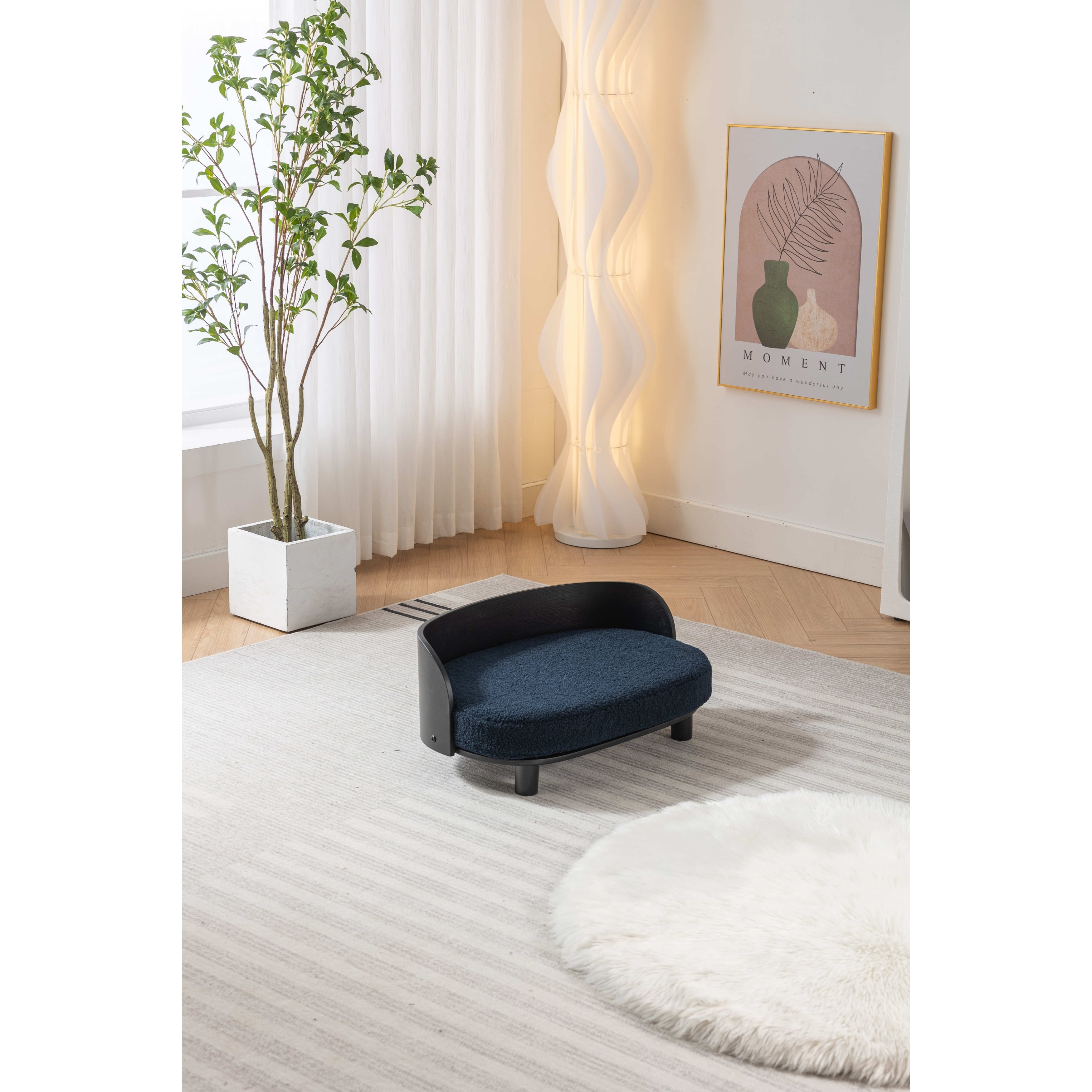 Modern Black Pet Sofa with Solid Wood Legs