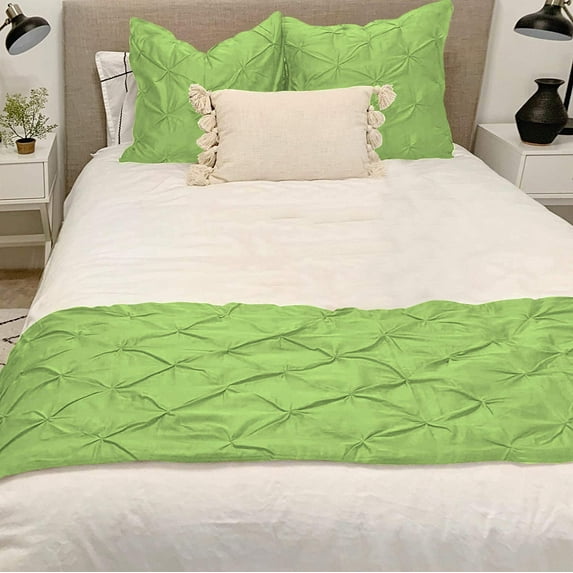 Bed Runner 1 Piece, 400 Thread Count, 100% Egyptian Cotton, Super Soft and Luxury, Pinch Pleated Design, Bed Runner For Bed - Sage Solid, Cal King Size.