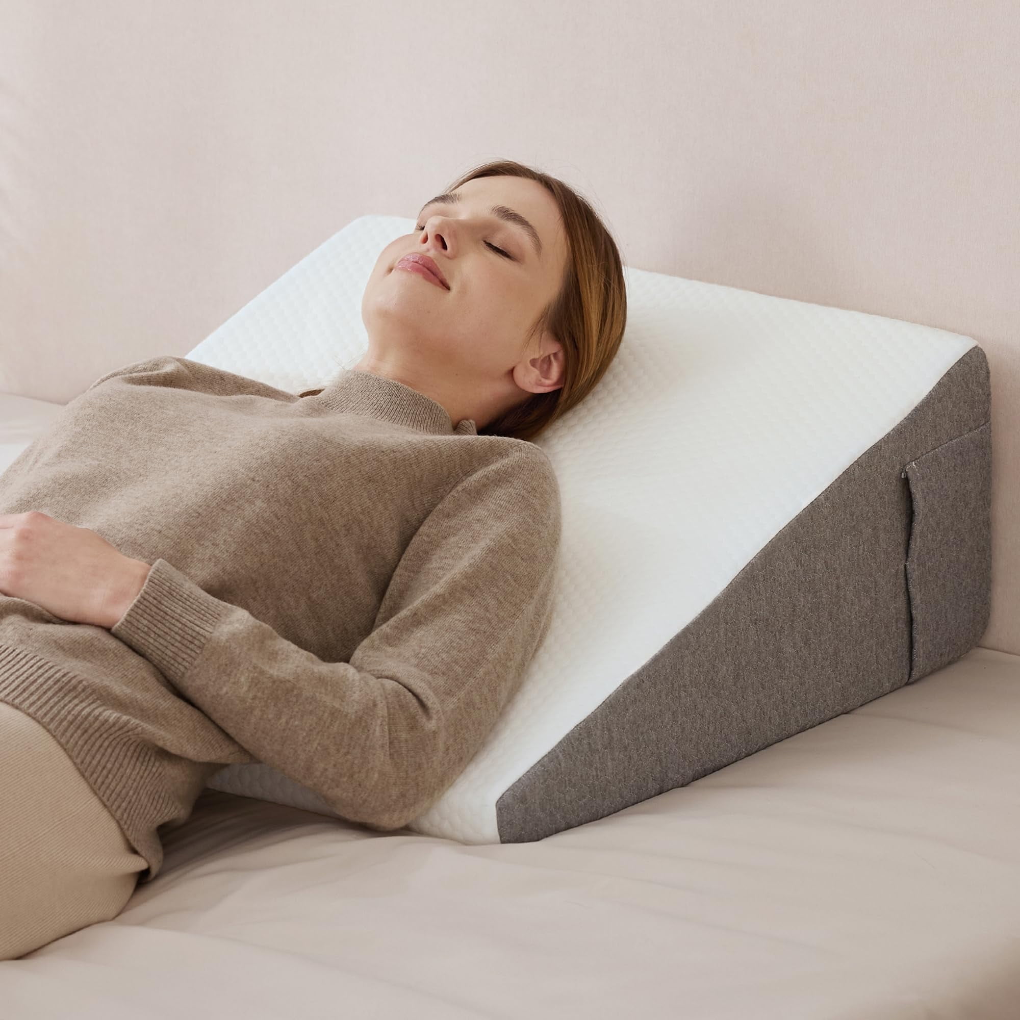 Bed Wedge Pillow with Foam Top for Sleeping, 10 Inch Elevated Support Triangle Pillow for Reading and Rest, Bed Pillow for Legs and Back Support with Washable Cover