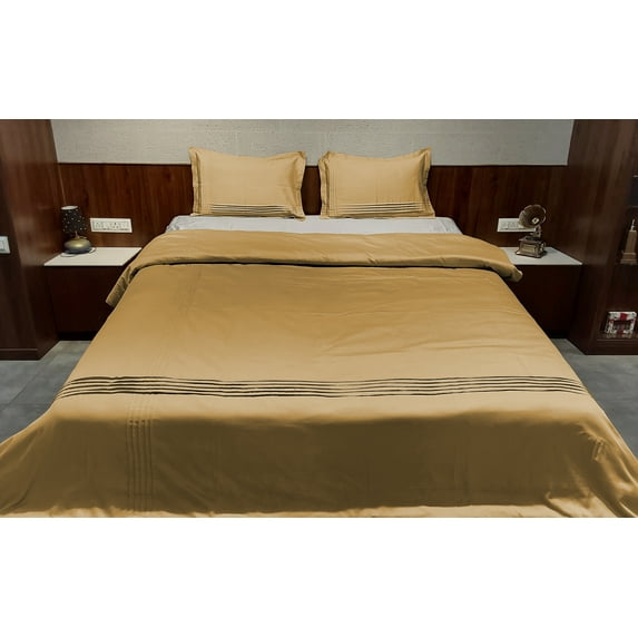BedDecor Egyptian Cotton Bedding Set - Oversize King Size 3pc Luxury Cotton Duvet Cover Set with Pillowcases Gold