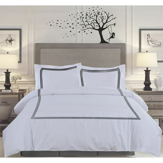 BedDecor Luxury Soft Brushed 600-Thread-Count Egyptian Cotton Embroidered Duvet Cover Set with Beautiful 3-Stripe Embroidery Full/Queen, Black Solid