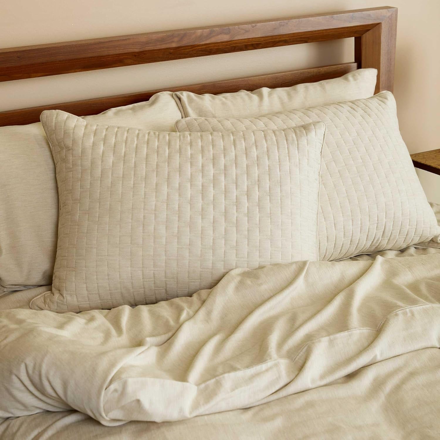 BedVoyage Bamboo Pillowcase Set, Standard Size (20x26) - Cooling, Ultra Soft Viscose From Bamboo, 2-Piece