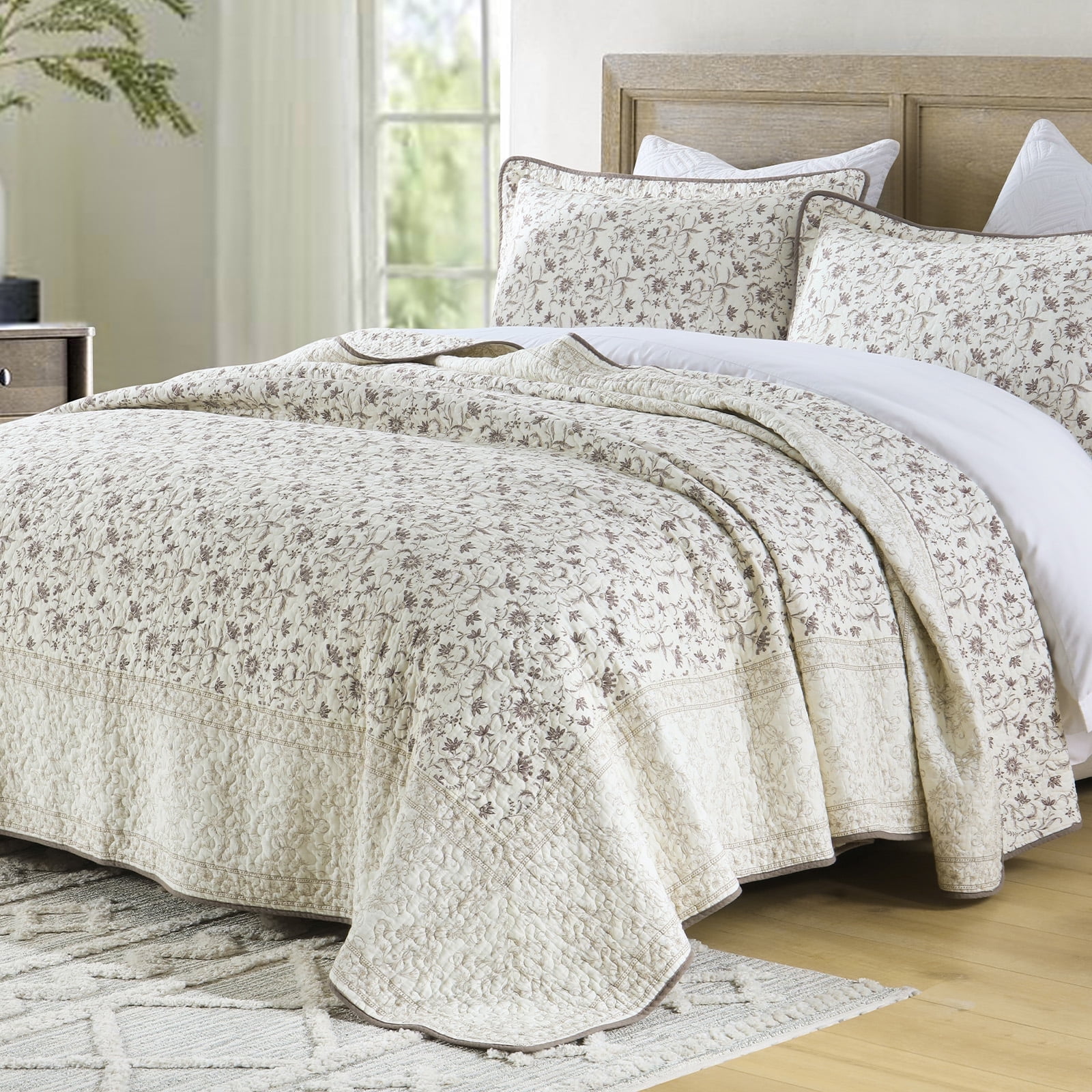 Bedduvit 100% Cotton Quilt Bedspread - Beige Brown Purple Floral King Size Quilt Set, 3-Piece Vintage Lightweight Reversible King Coverlet All-Season Bedding Set with 2 Pillow Shams, 98"x106"