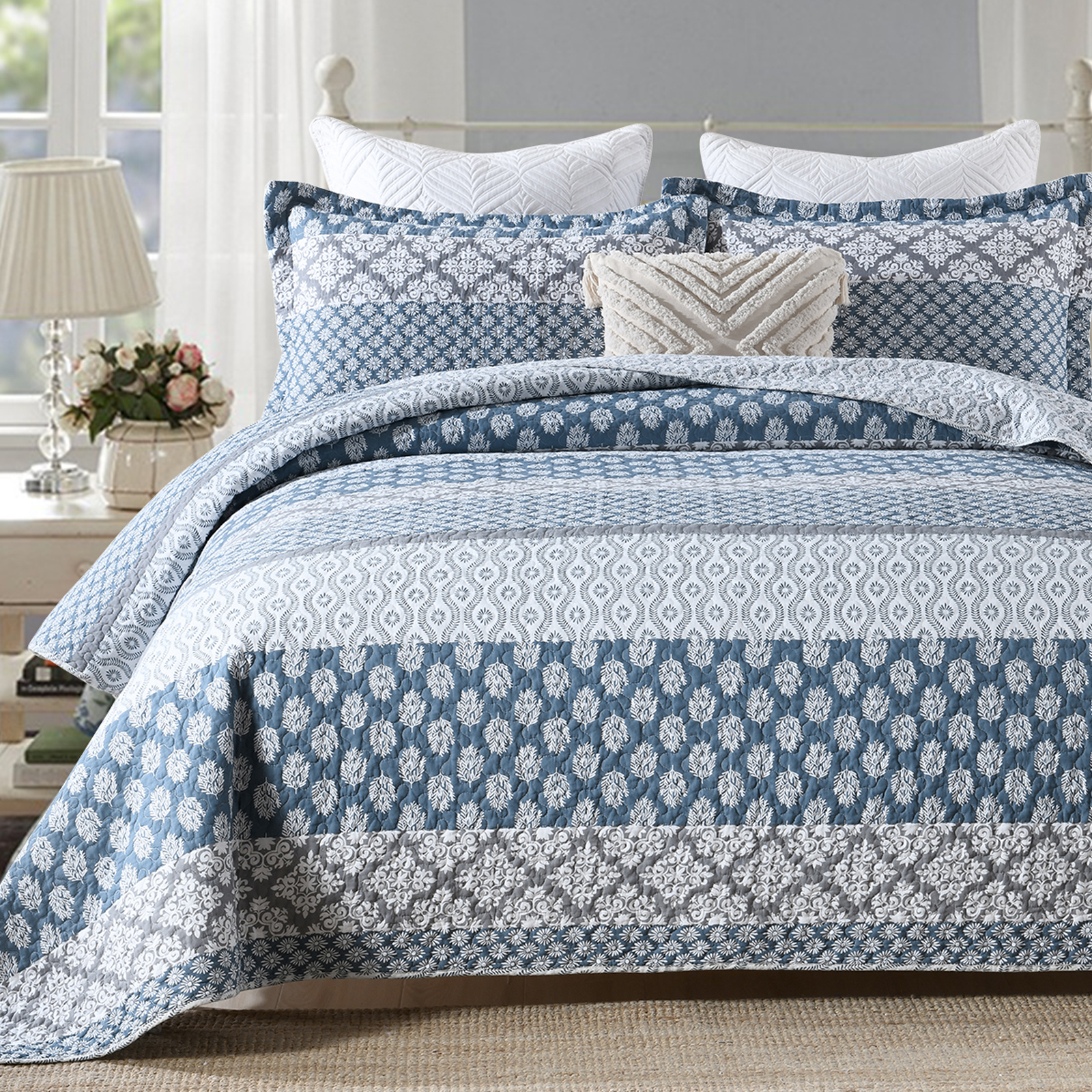 Bedduvit King Size Floral Striped Blue Quilt Set With 2 Pillow Shams Bedduvit King Size Floral Striped Blue Quilt Set With 2 Pillow Shams