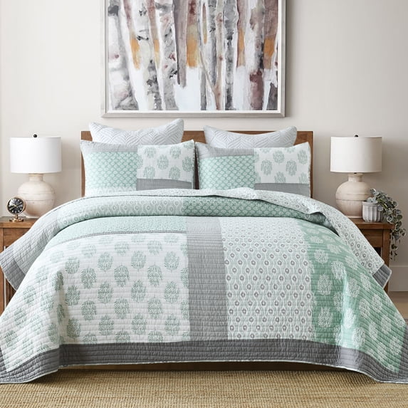 Bedduvit King Size Quilt Set - 100% Cotton Green Gray Floral Reversible Real-Patchwork Plaid Gift King Quilt Bedspread, Farmhouse Lightweight Coverlet/Bedding Set for All Season, 3-Piece (98"x106")