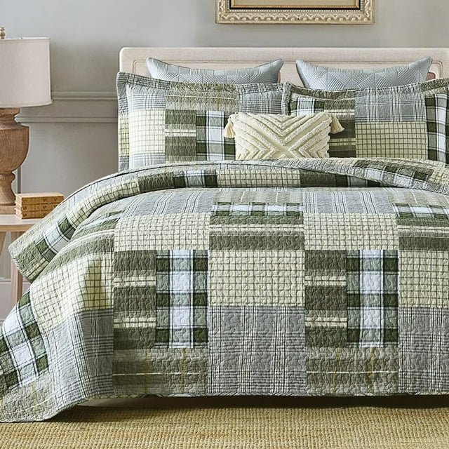"Bedduvit 100 Cotton Queen Quilt Set, Patchwork Olive Green/White