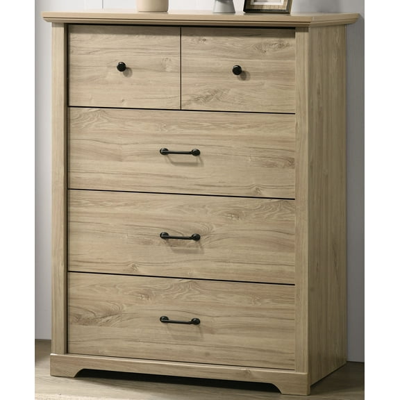 Bedroom Dressers Elara 32"W Light Oak Finish 4-Drawer Chest with Black Handles,Chests For Bedroom