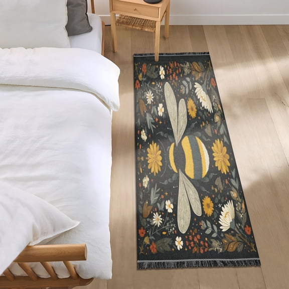 Bedroom Rug Bedroom Long Carpet Indoor Non-Slip Durable Carpet Floor Mat Runner Rug Bedroom Hallway Carpet Machine Washable Beautiful Bumblebee Illustration