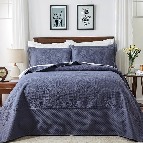 Bedspread 132x 120, Alaska Bedspread, 3 count Soft Microfiber Lightweight Extra Wide Quilts Set, Persian , with Pillow Shams, Navy