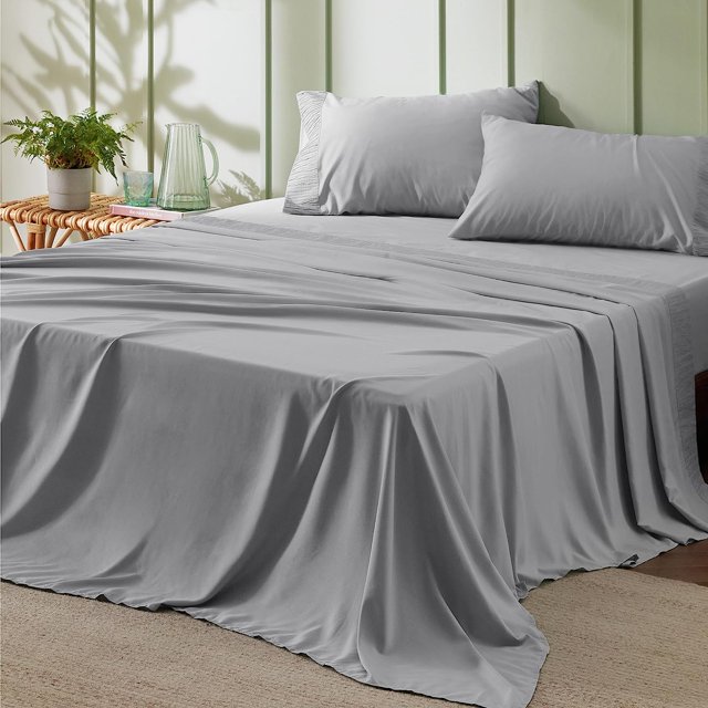 Cozy Comfort 4 Pieces Hotel Luxury Light Grey Sheets Queen，Easy Care Polyester Microfiber