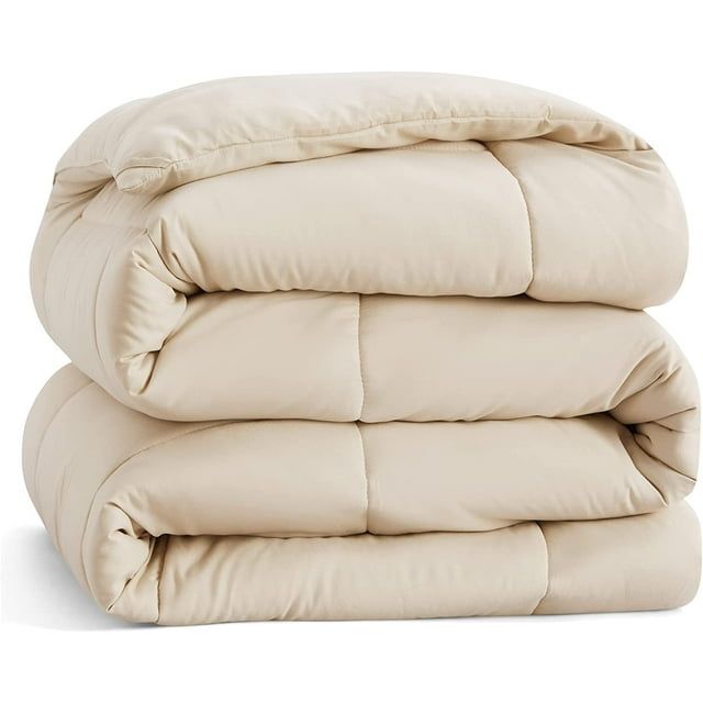 Bedsure All Season Down Alternative Comforter Duvet Insert, Queen Reversible Quilted Almond