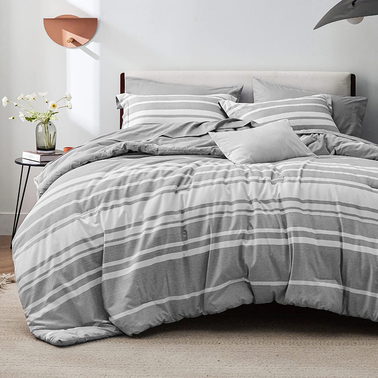 https://i5.walmartimages.com/seo/Bedsure-Bed-Bag-Twin-XL-Size-5-Pieces-Burnt-Orange-White-Striped-Bedding-Comforter-Sets-All-Season-Set-1-Pillow-Sham-Flat-Sheet-Fitted-Sheet-Pillowca_29c463d2-48d6-4009-9416-fbb83bb4af87.fab967b091b87d429e42efba8ef63137.jpeg