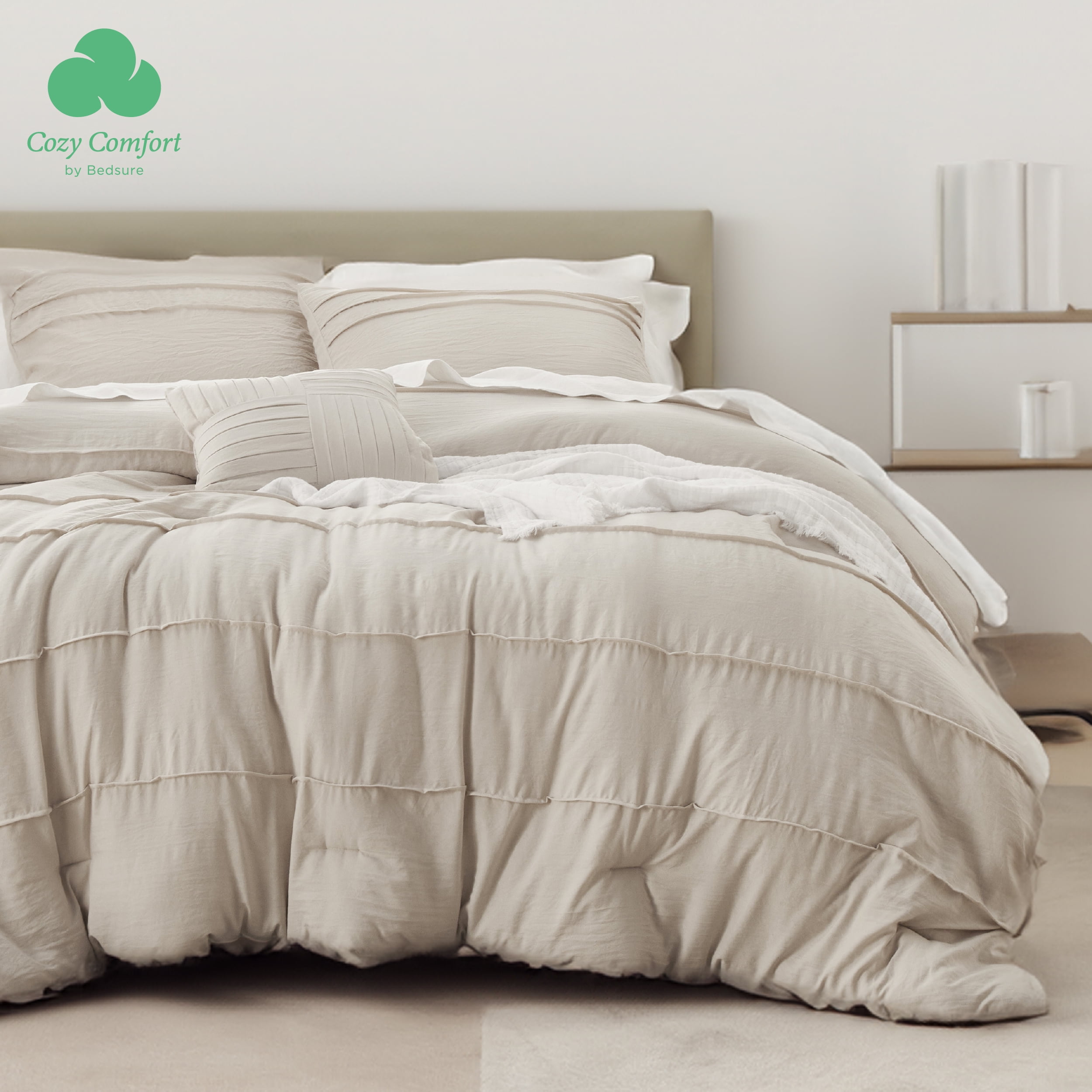 Cozy Comfort 4 Pieces Beige Pinch Pleat Comforter Bedding Sets Queen