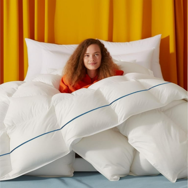 Bedsure Goose Down Comforter King Size, 60 Oz All Season Fluffy