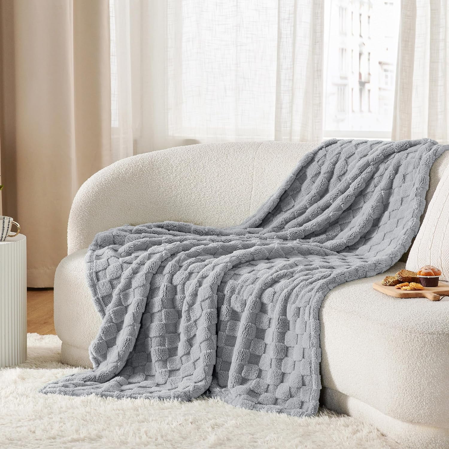 Cozy Comfort Light Grey Fleece Throw Blanket for Couch Super Soft