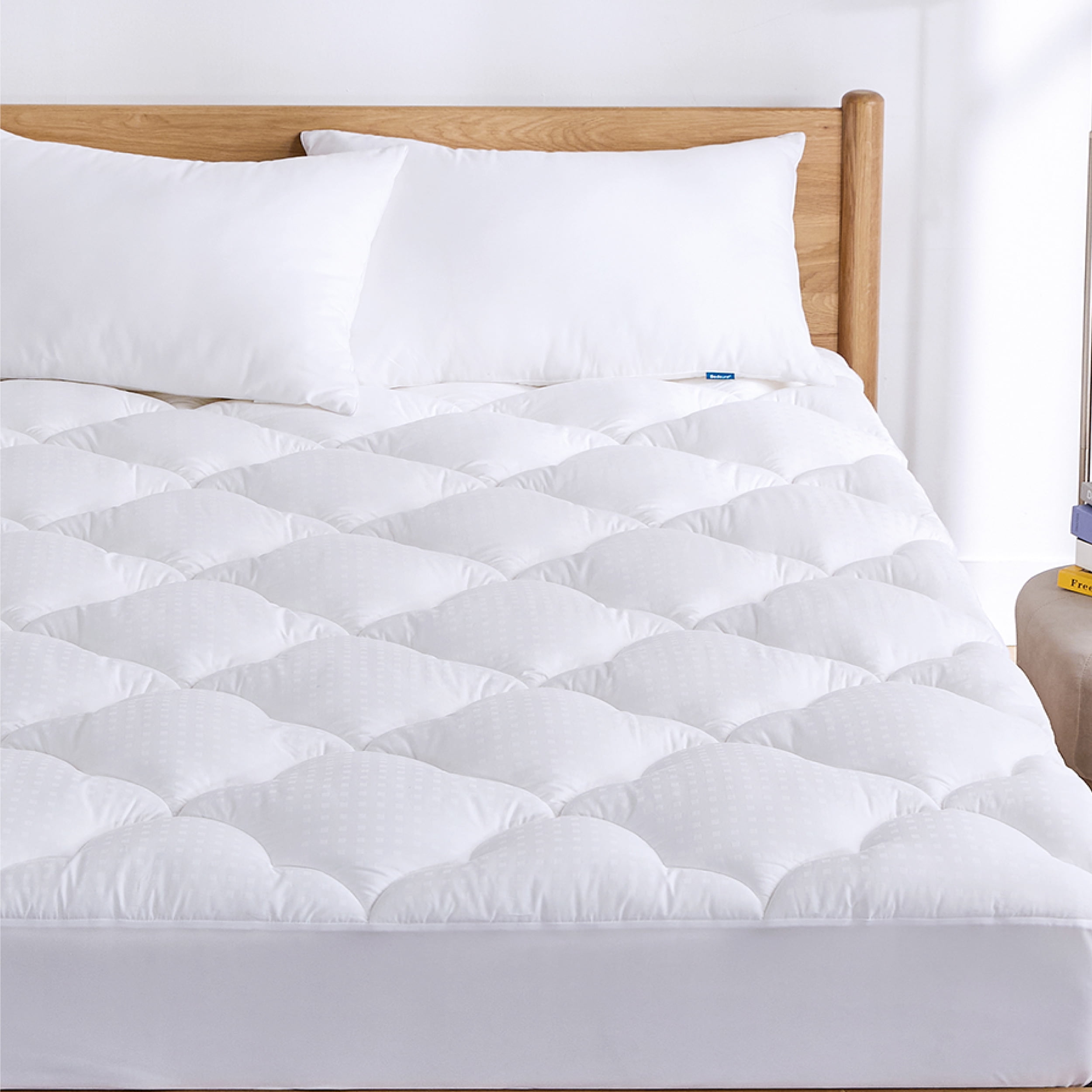 SOPAT Reversible Twin Size Quilted Mattress Pad Cover Topper Pillow Top Mattress  Protector with Fitted Deep Pocket 8-21, Cotton Fabric, Soft and  Comfortable (39 x 75) 