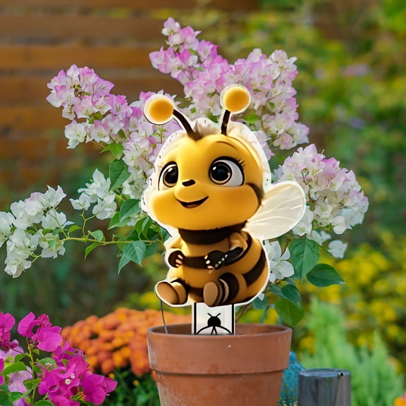 Bee Garden Decorative Stake, Outdoor Metal Bee Yard Art, Lawn Ornament for Garden Patio Decor, Rustic Insect Themed Backyard Landscape Decoration