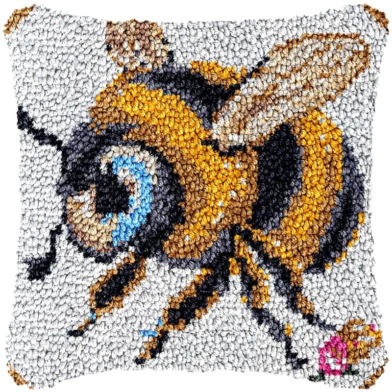 Bee Insect Latch Hook Pillow Cover Kits for DIY Handmade Throw Pillow Cross Stitch Latch Hook Pillowcase Rug Kits with Preprinted Color Pattern Canvas Crochet Yarn Kits 17''X 17''(bs123)