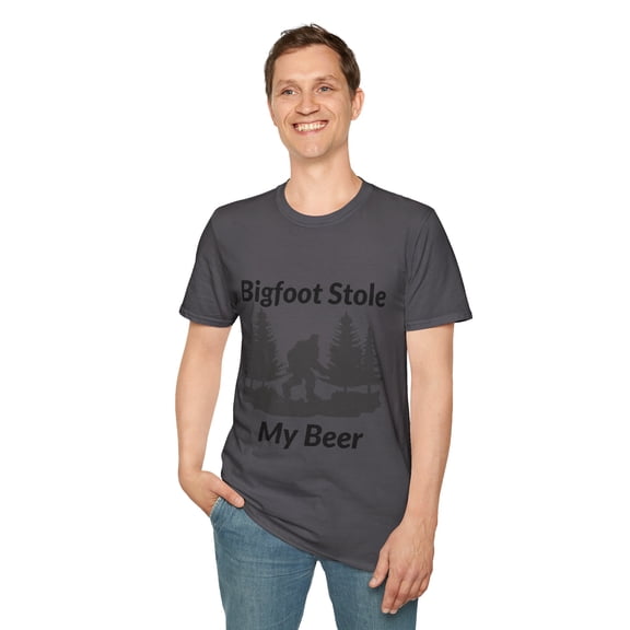 Beer Drinking Funny Bigfoot Novelty Apparel T-Shirt