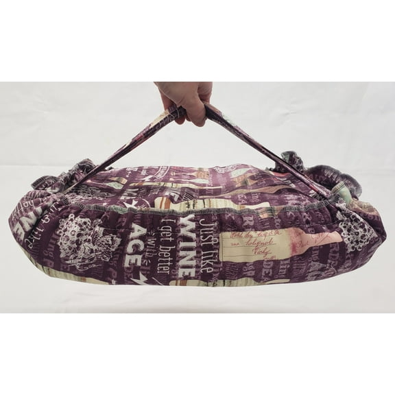 Beer or Wine Casserole Baking Pan or Pie Plate Cozy and Carrier by Penny's Needful Things (Large Casserole Carrier) (Purple Wine)