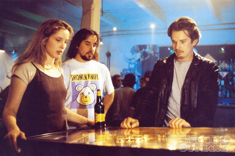 Before Sunrise Canvas Art - (20 x 16)