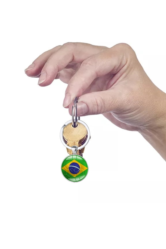 2022 Decorations Pendant Pot Soccer Flag Fans Keychain, Metal key chain with soccer flag design, for men and women football fans, for backpack and keys, great as a fan souvenir
