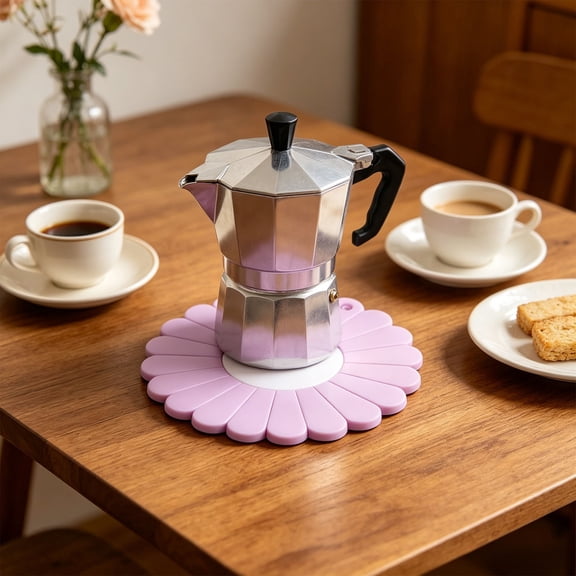 Beforeyayn Sunflower Shape Trivet Mat, Silicone Placemat for Hot Pots and Pans In Home Kitchen, Suits Dining Table, Counter, Sunflower Design Adds Cheerful Touch