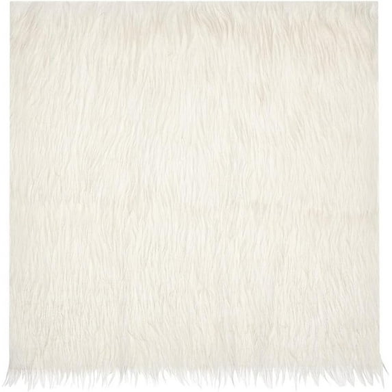 Beige Faux Fur Fabric 15.7x15.7 Inch Soft Plush Shaggy Squares Pre-Cut Craft Fur Fabric for Costumes Rugs Pillows Sewing Decorations