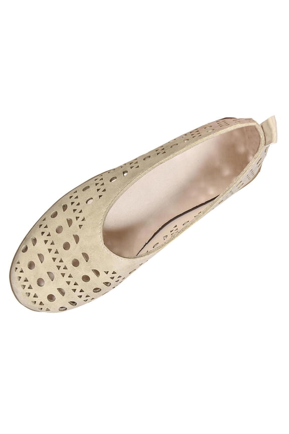 Beige Ladies Solid Color Hollowed Out Breathable Loafers Comfortable Flat Shoes Spring Casual Fashion Wear