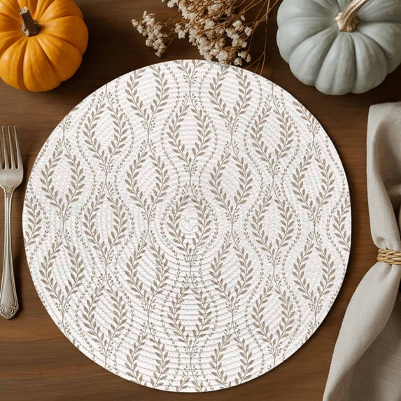 Beige Leaf Wreaths Round Braided Placemats 15