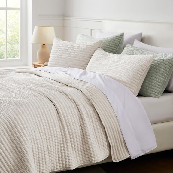Beige Pick Stitch King Size Quilt Set