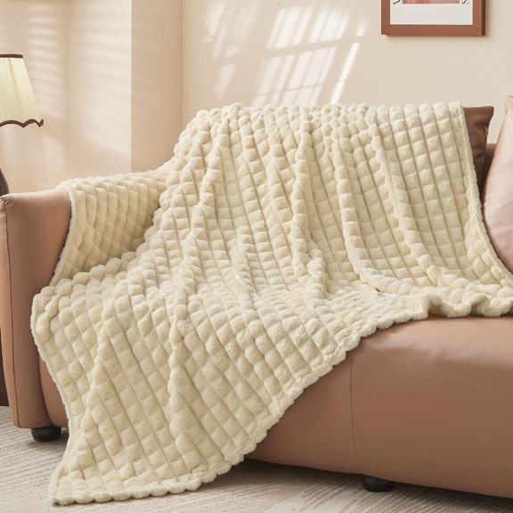 Beige Plush Flee Blanket, 3D Checkered Cozy Throw for Adults Lightweight Warm Blanket for Camping Car Travel, 50x60 Beige