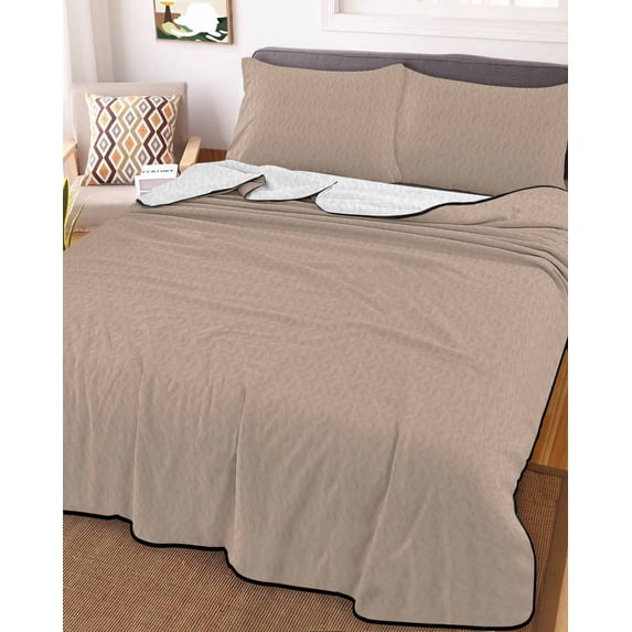 Beige Solid Color Full Size Down Alternative Comforter, Lightweight Comforter Quilt Bedding Set with Pillow Shams Aesthetics Contemporary Luxury All Seasons Bed Comforter Duvet Insert 78"x90"