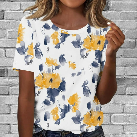 Beige Young Adult Tops Women's Tops Summer Short Sleeve Crew Neck Shirts Casual Blouses for Women Going Out Tops for Women