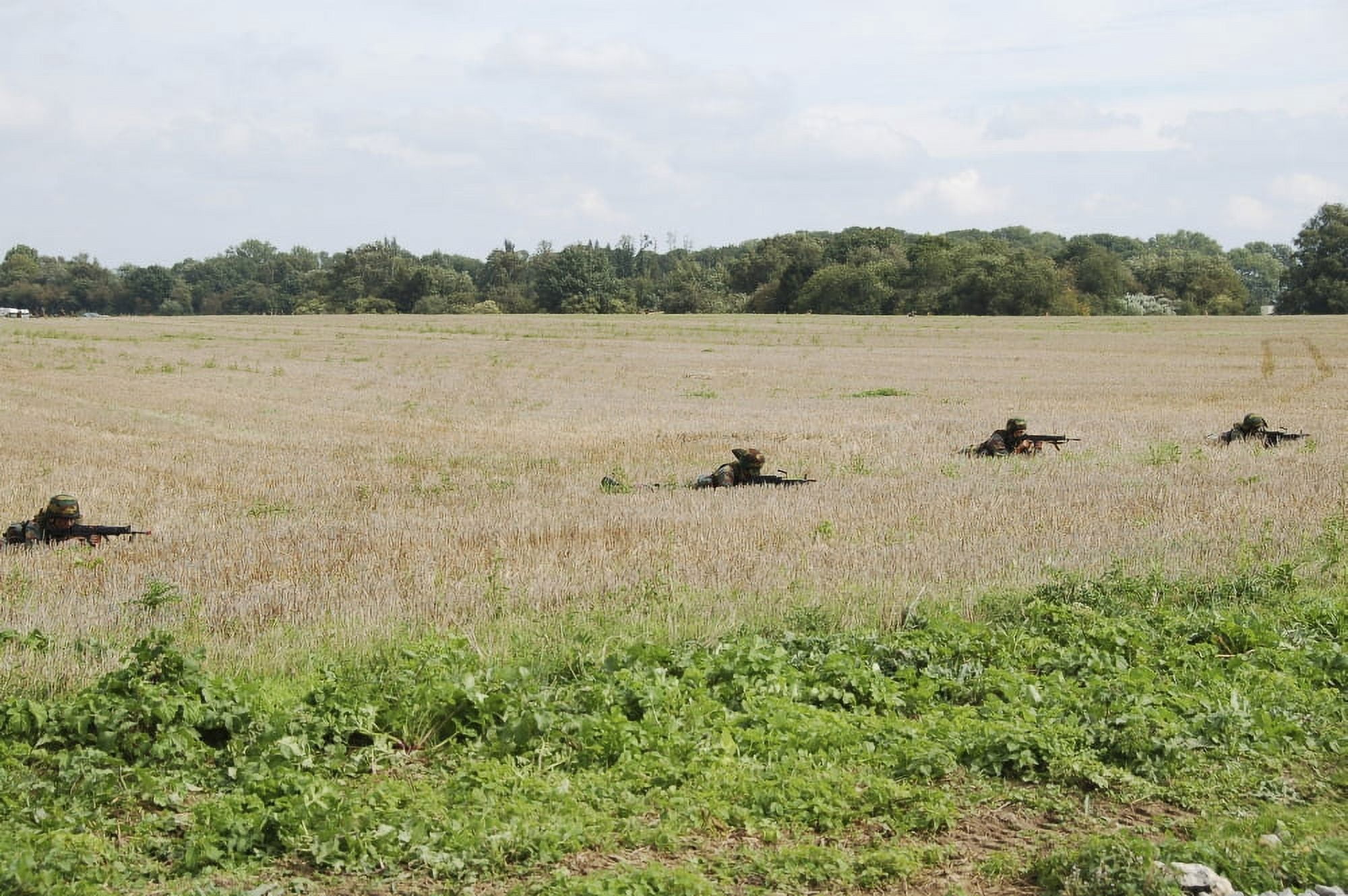 Belgian paratroopers on guard in the fields Canvas Art - Luc De JaegerStocktrek Images (34 x 23)