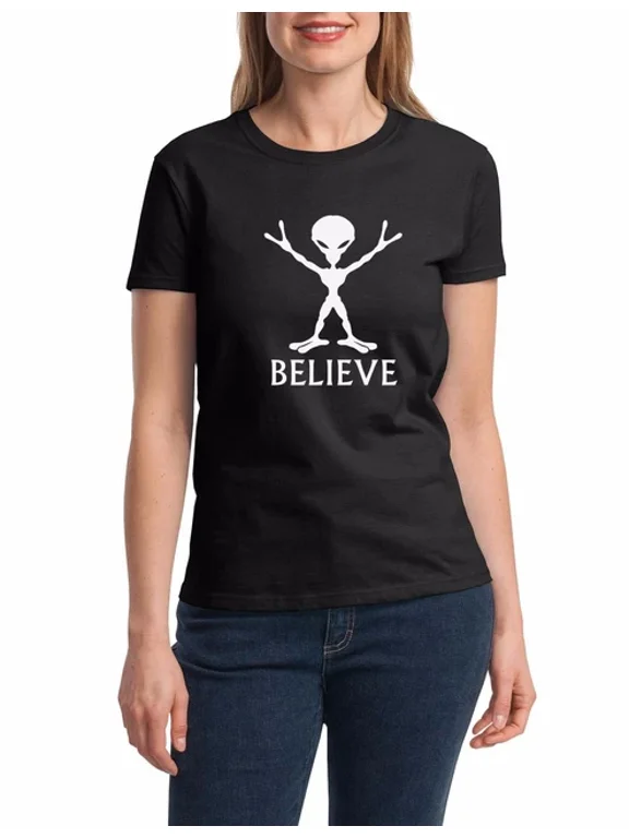 Believe Alien UFO Space Universe Peace Graphic Gift Design T-Shirt