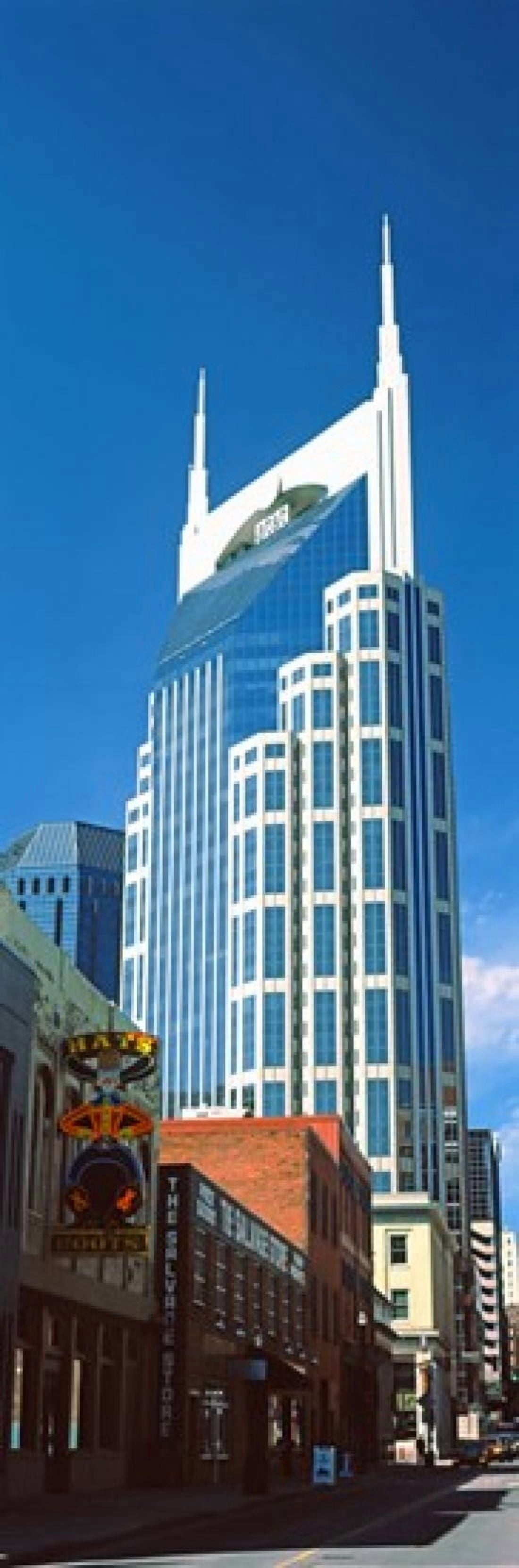 BellSouth Building in Nashville Tennessee USA Canvas Art - Panoramic Images (18 x 6)
