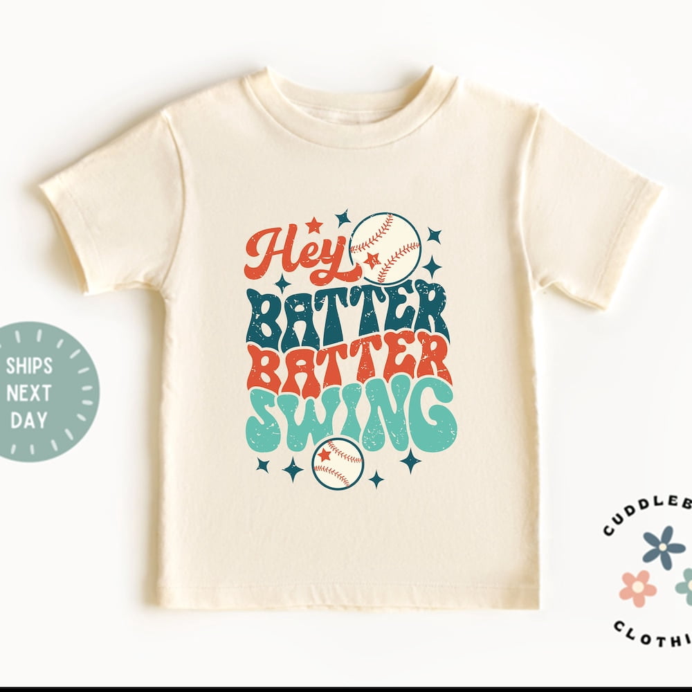 Baseball Mom T-Shirt – Lustiges Grafik-Shirt Mit „Hey Batter Swing“-Print, Aus Atmungsaktivem Stretch-Material