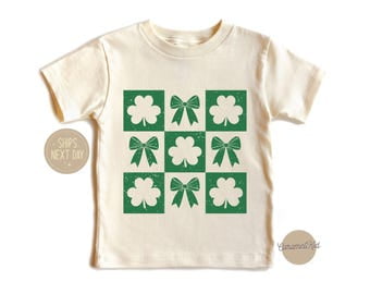 Bella Canvas Retro St Patricks Day Coquette Shamrock St Patricks Day St ...