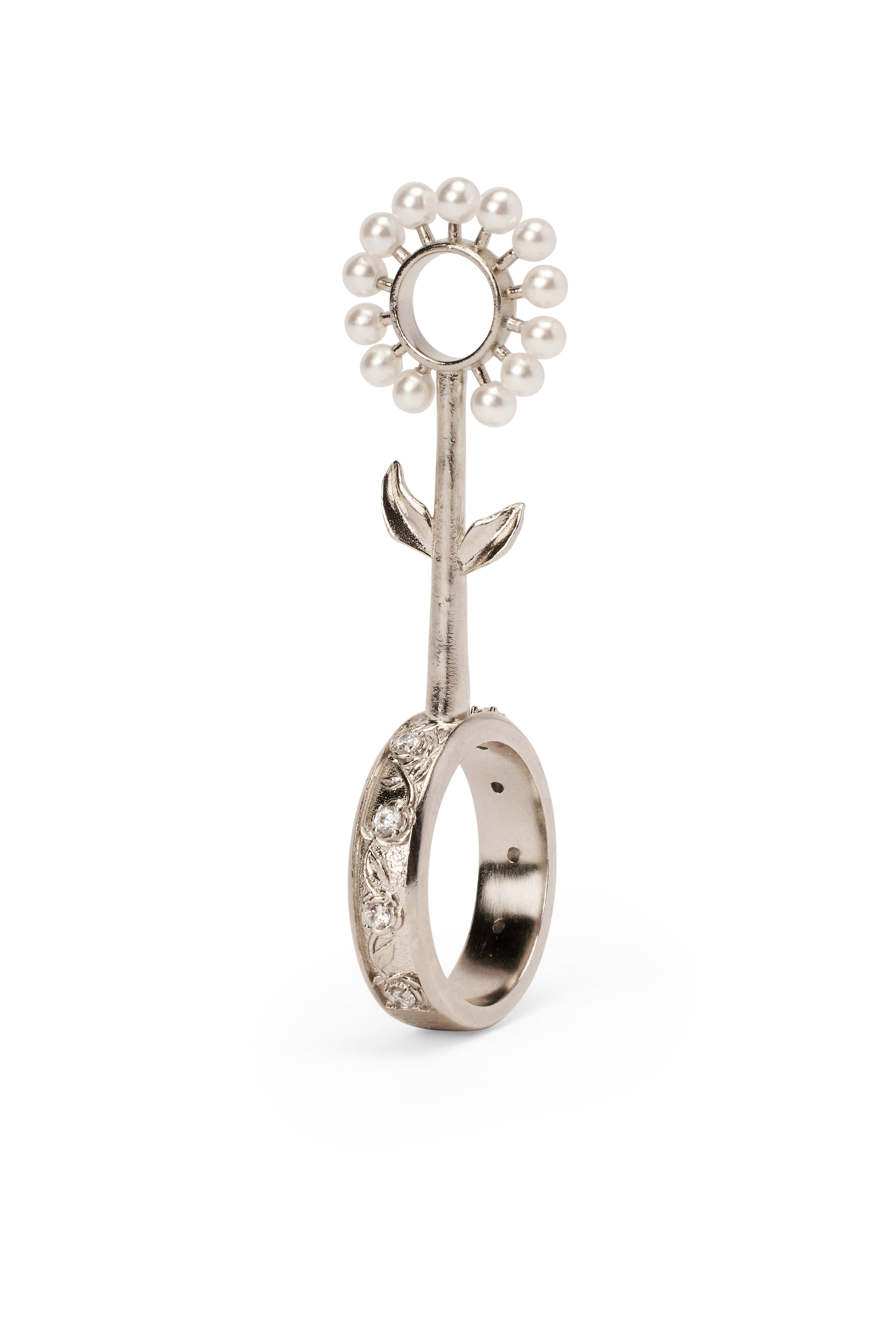 Bella by Thorne Pearl Flower Blossom Adult Ring, Silver- 8, (Unisex)