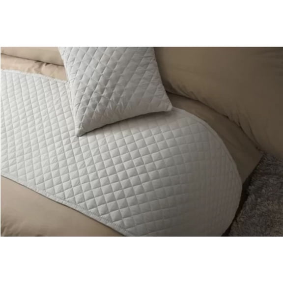 Belledorm Seville Filled Cushion