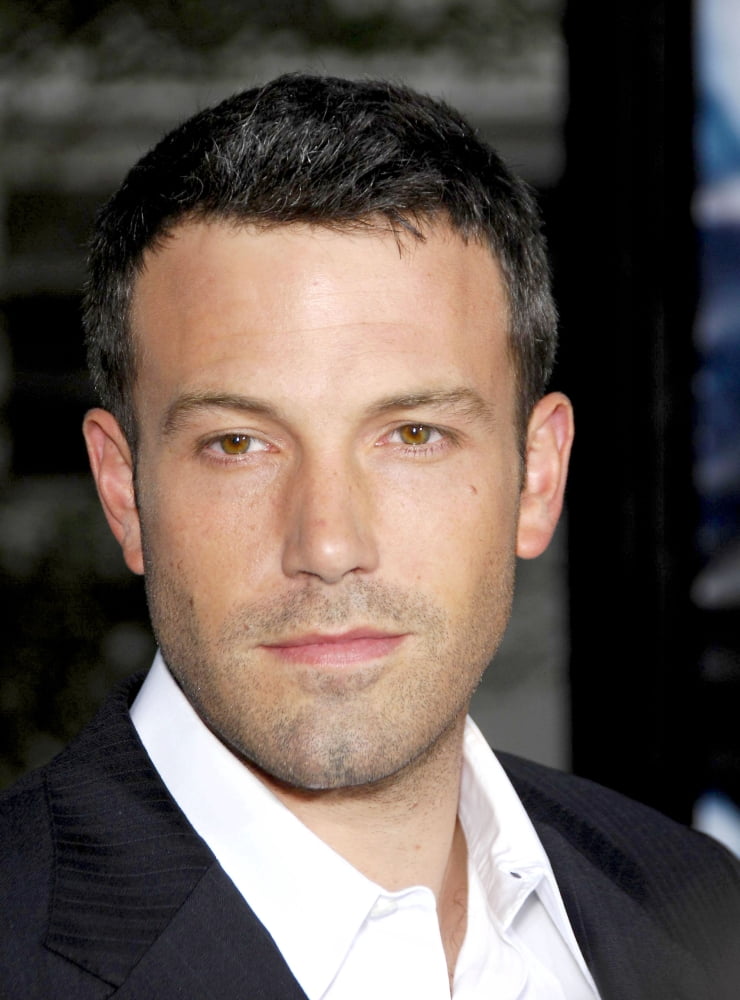 Ben Affleck At Arrivals For The Bourne Ultimatum Premiere Canvas Art - (16 x 20)