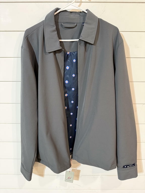 Men's Gray Full Zip Softshell Jacket L NWT