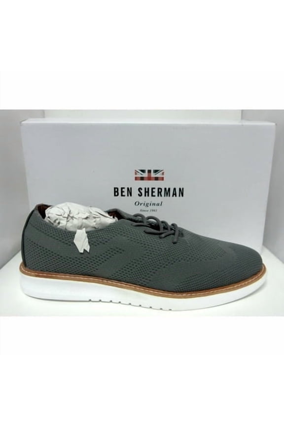 Omega Casual Wingtip Oxford (Men's)